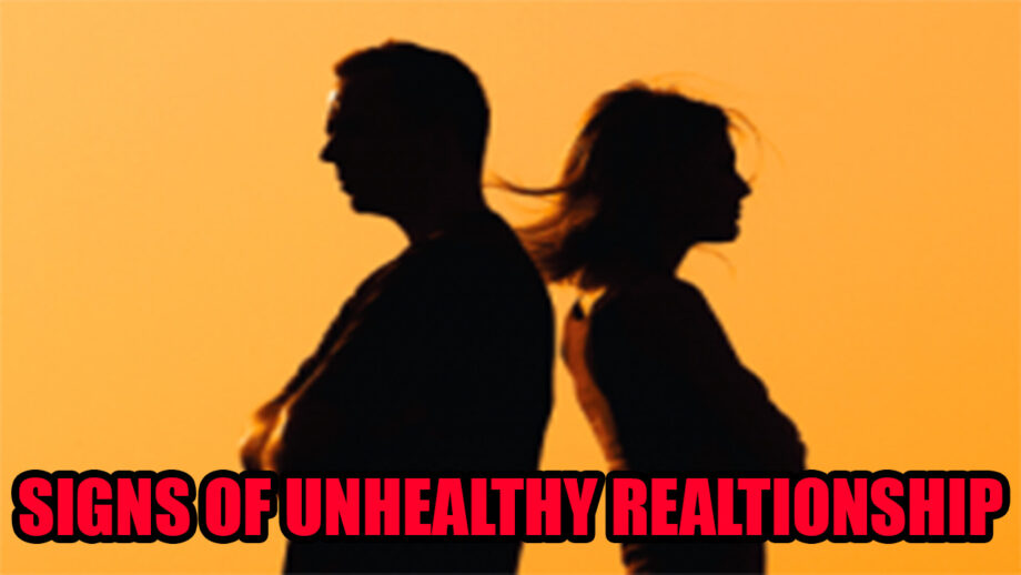 Don't Neglect These 5 Unhealthy Relationship Signs
