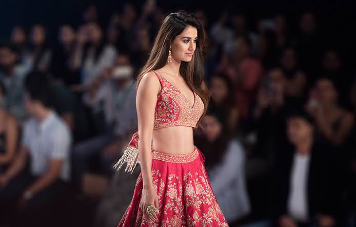 Ethnic To Western: Disha Patani's Beautiful Looks Will Leave You Mesmerised; See Photos 1