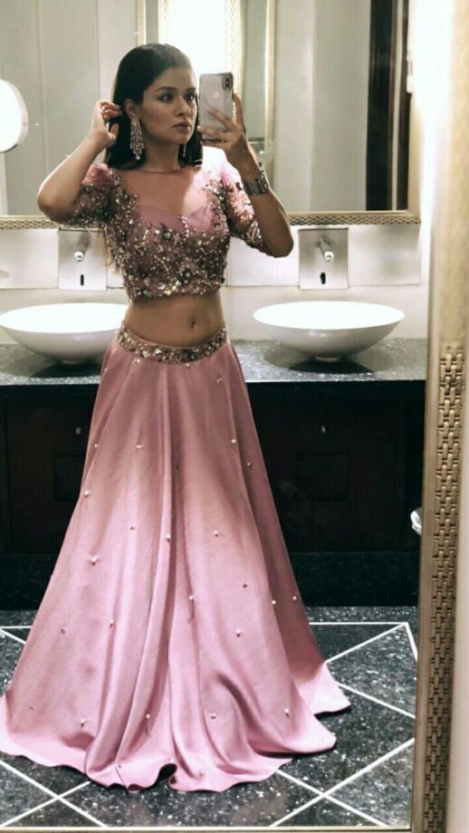 From A Simple Suit To Palazzo: Avneet Kaur's Ethnic Wardrobe Is An Inspiration - 4