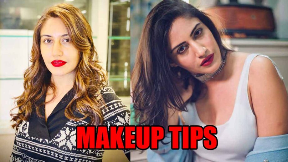 Learn The Right Way To Apply Lipstick From TV Actress Surbhi Chandna