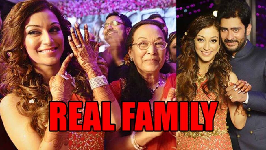 Meet The Real Family Of Tarak Mehta Ka Ooltah Chashmah's New Anjali 'Sunayana Fozdar'! 4
