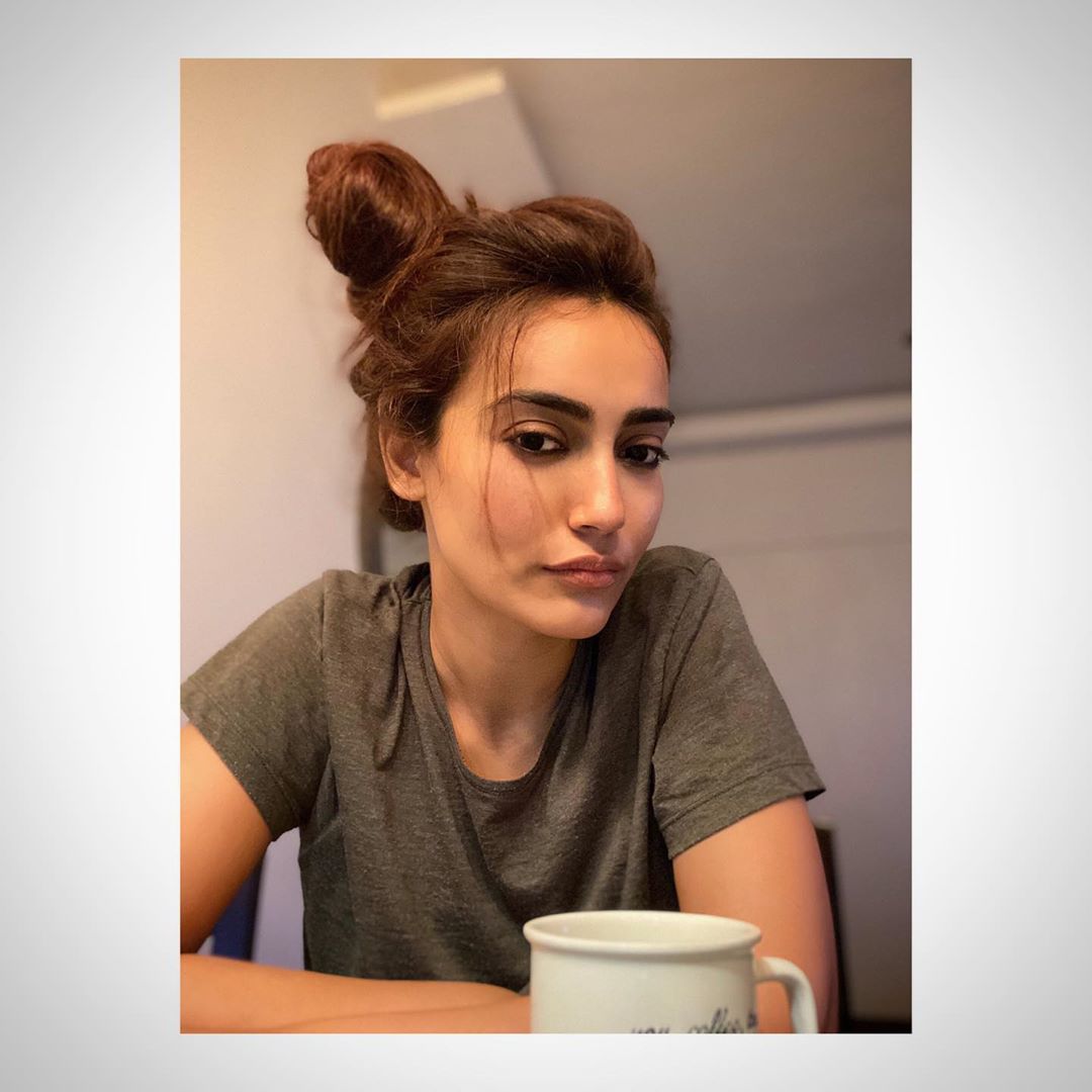 No Makeup Looks From Surbhi Jyoti Are On Point! 2