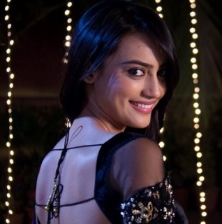 No Makeup Looks From Surbhi Jyoti Are On Point! 8