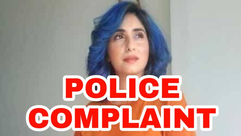 Singer Neha Bhasin files police complaint against BTS fans after receiving rape threats