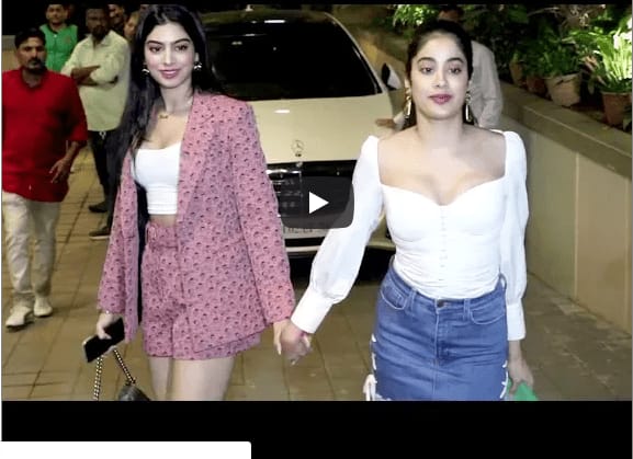 Want A Stylish Look In Simple Tops? Take Inspiration From Janhvi Kapoor And Khushi Kapoor 1