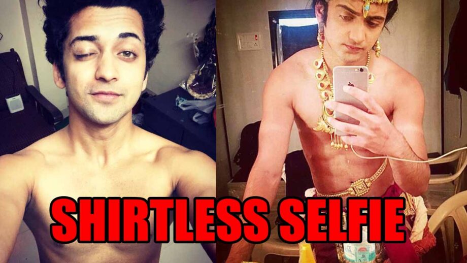 When Sumedh Mudgalkar Poses For A Oh-So-Perfect Shirtless Selfie!