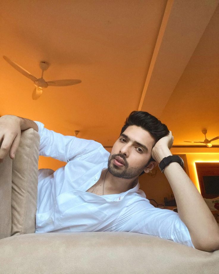 5 Cool Outfit Ideas For Office Party From Armaan Malik 833406