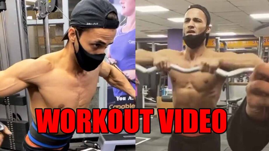 Asim Riaz's workout video will give you fitness motivation