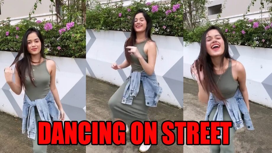 Have you seen this video of Jannat Zubair dancing on the street?