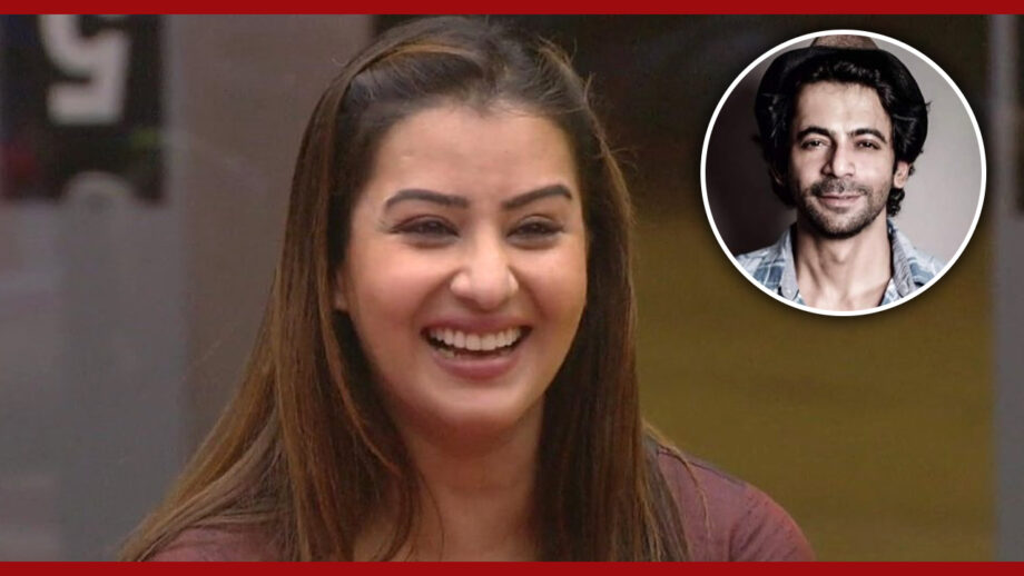 He needs to learn some lessons in grace, dignity and team spirit: Shilpa Shinde on Sunil Grover