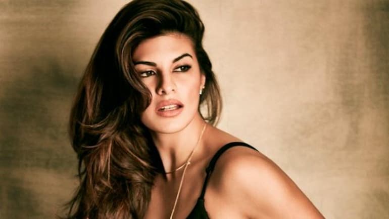 Jacqueline Fernandez And Her Beauty Tricks to Get Your Crush's Attention 2
