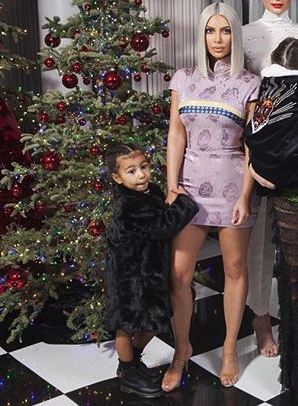 Kim Kardashian, Margot Robbie, and Kate Winslet's Inspirational DIOR Midi Outfits Looks 6