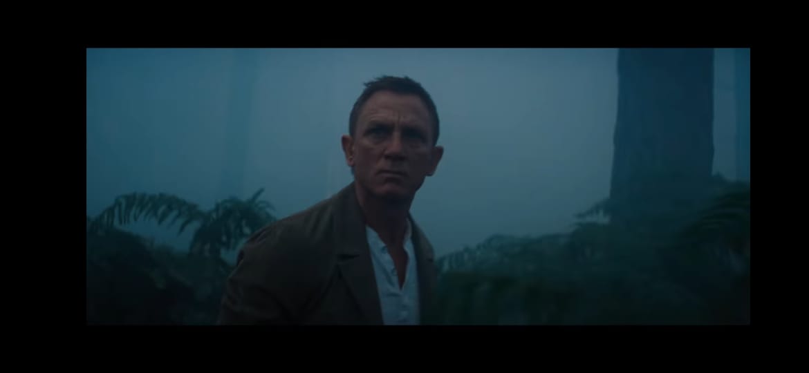 Looking dashing and dapper as ever, here are 5 looks of Daniel Craig from the No Time To Die trailer that we simply cannot get enough of 2