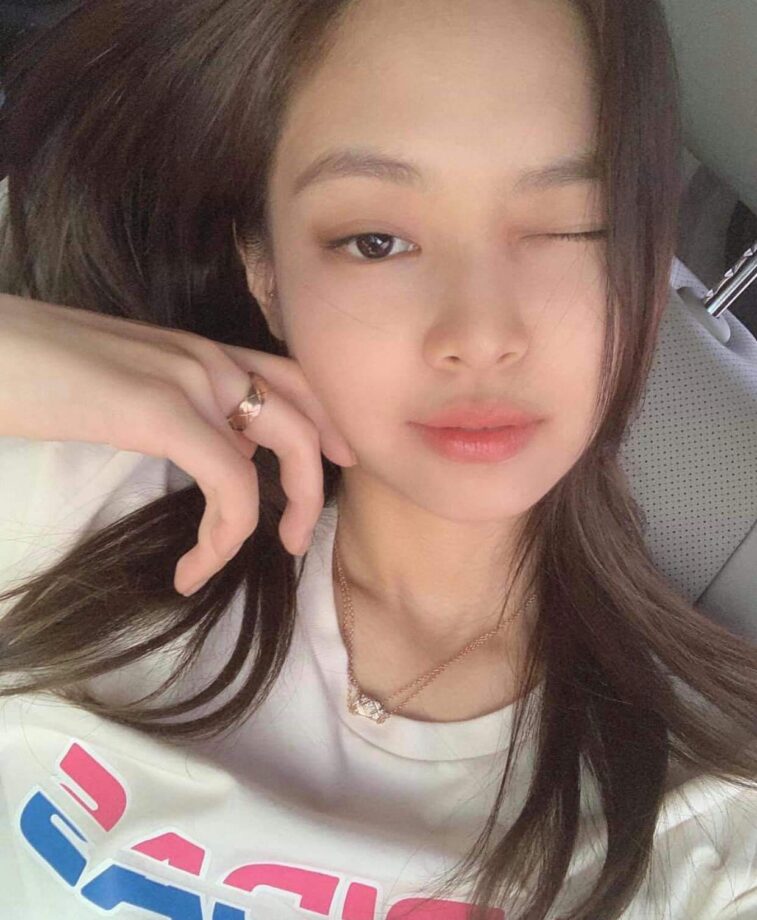 See How BLACKPINK Girls Lisa, Rose, Jennie And Jisoo Look Without Makeup - 2
