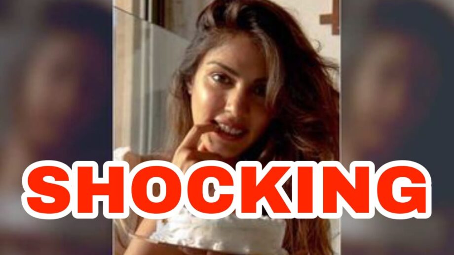 SHOCKING: Rhea Chakraborty's June 12 photo goes viral on internet, was she at Sushant Singh Rajput's Bandra house on that day?