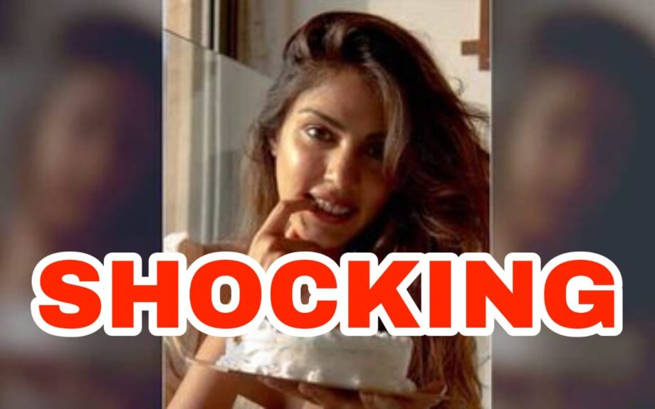 SHOCKING: Rhea Chakraborty's June 12 photo goes viral on internet, was she at Sushant Singh Rajput's Bandra house on that day?