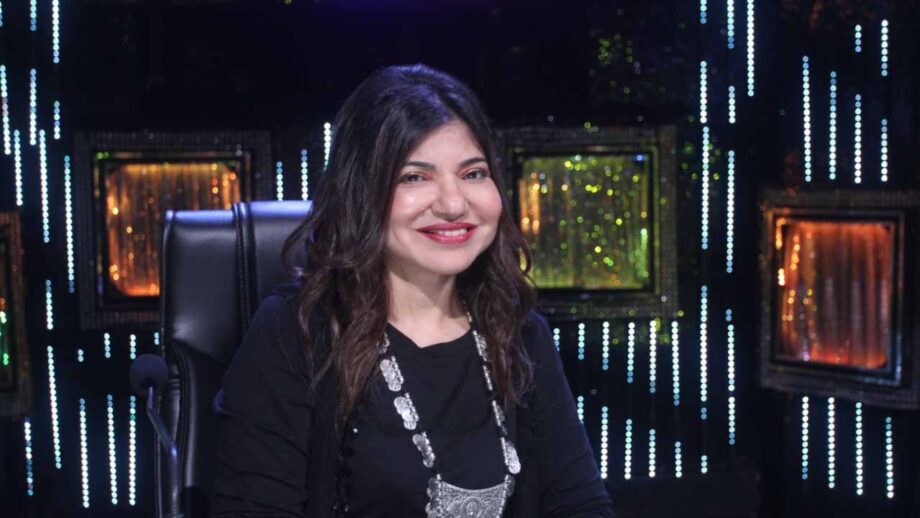 Without my mother I feel very weak emotionally, there is a huge vacuum: Alka Yagnik