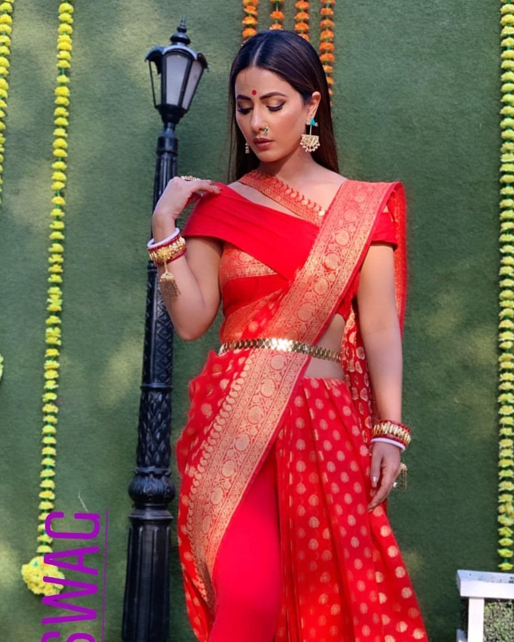 Hina Khan, Jennifer Winget, Erica Fernandes: Hot In RED Traditional Saree 4