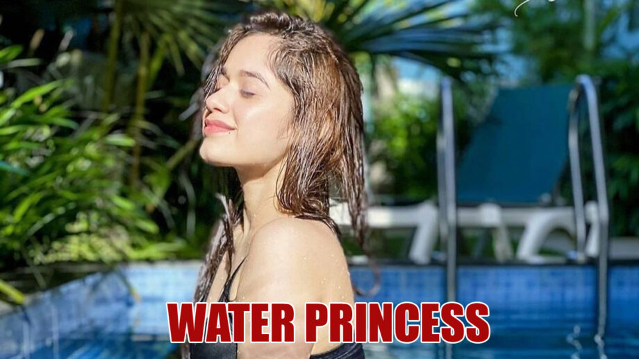 Jannat Zubair Looks Like A Water Princess In This Gorgeous Photo