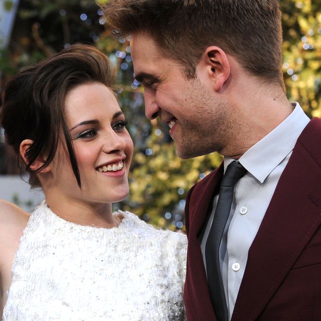 Kristen Stewart and Robert Pattinson's Combined Net Worth, Affair And Controversies Will Leave You Spellbound! 1