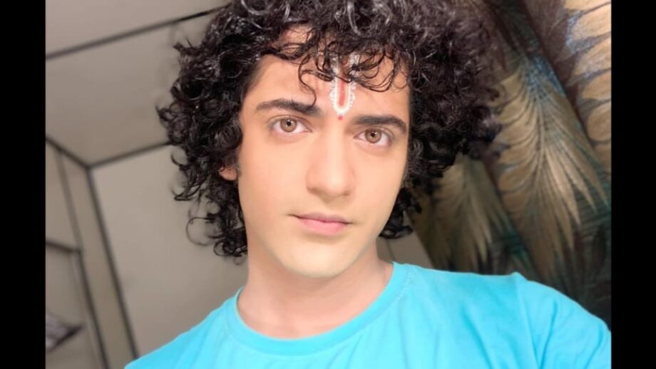 Radhakrishn Fame Sumedh Mudgalkar Looks Stylish And Divine In Latest Picture Iwmbuzz