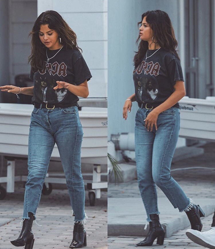 Selena Gomez's Quoted T-Shirts Show How Cool You Are, See Pics 4