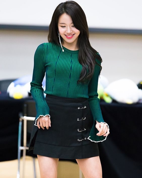 5 Times TWICE Chaeyoung's HOTNESS QUOTIENT Stunned Everyone 3
