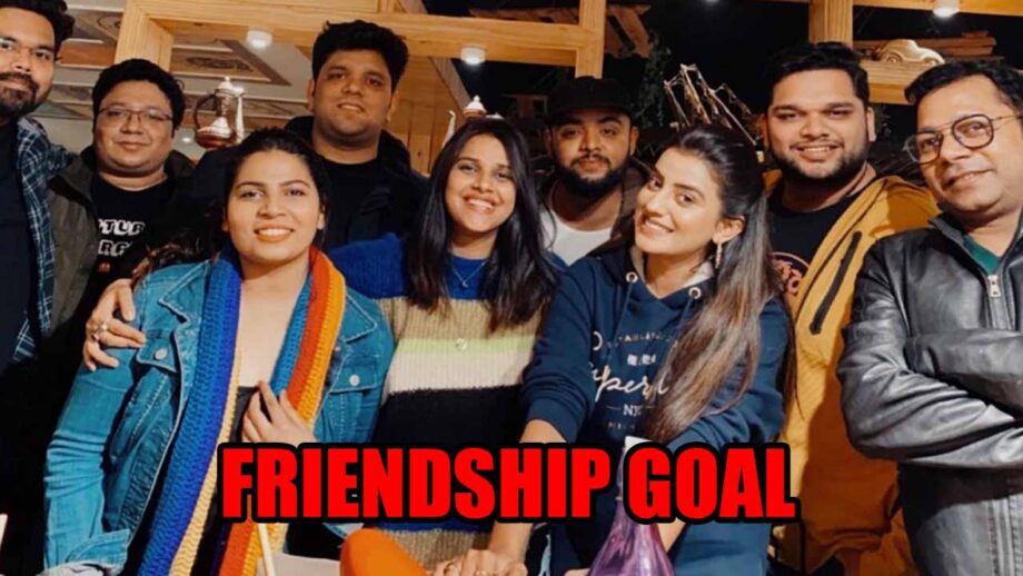 Akshara Singh Completes One More Friendship Goal As She Celebrates Happiness With Her Friends