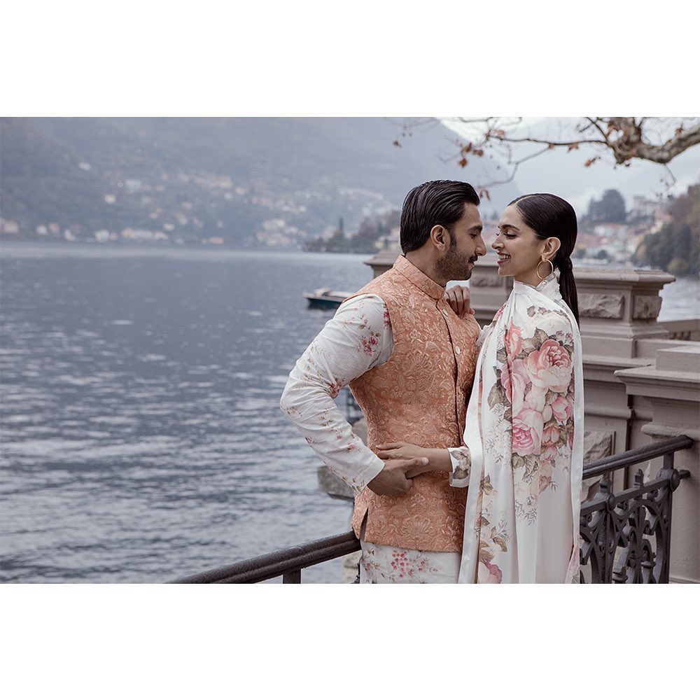 Anniversary Special: Ranveer Singh's romantic heartfelt post for Deepika Padukone is 'couple goals' 1