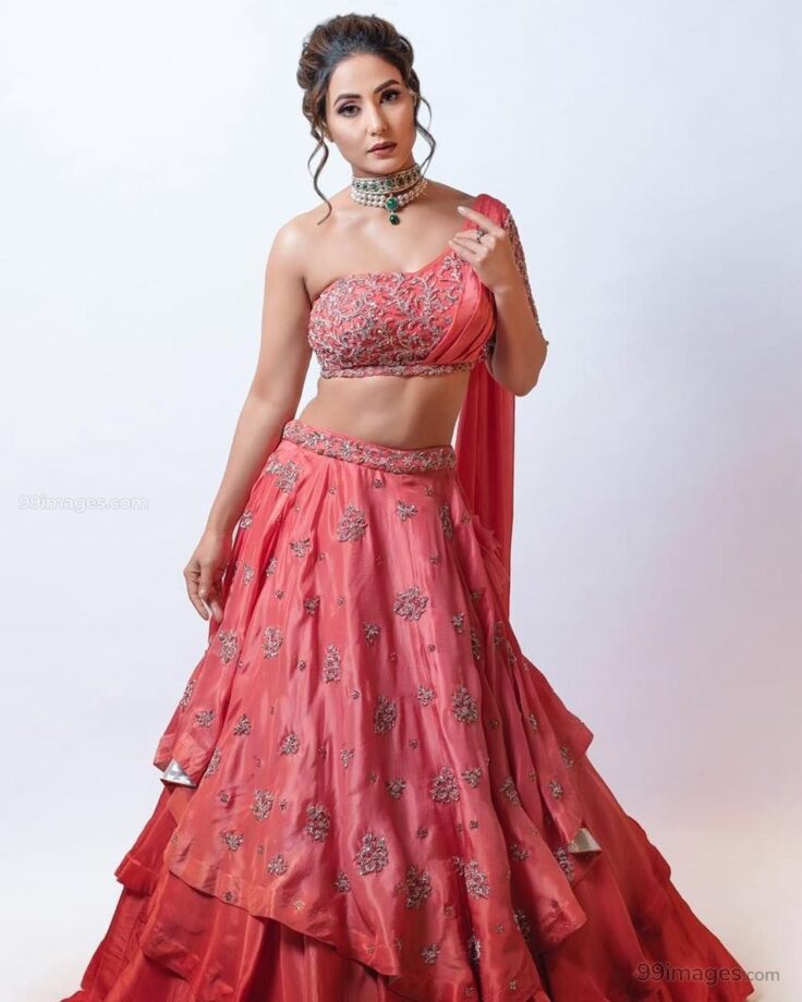 Hina Khan, Shraddha Arya, Mouni Roy In Gorgeous Lehenga Outfits 5