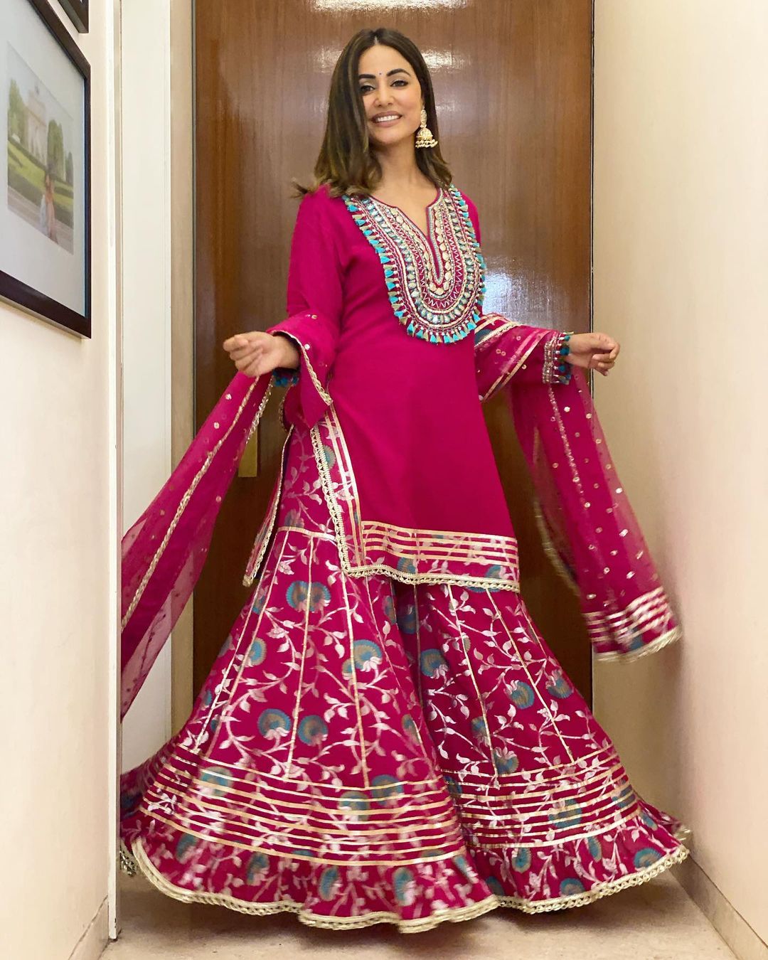 Hina Khan's Pink Modern Floral Sharara Suit Is An Ethnic Inspiration For Every Girl 2