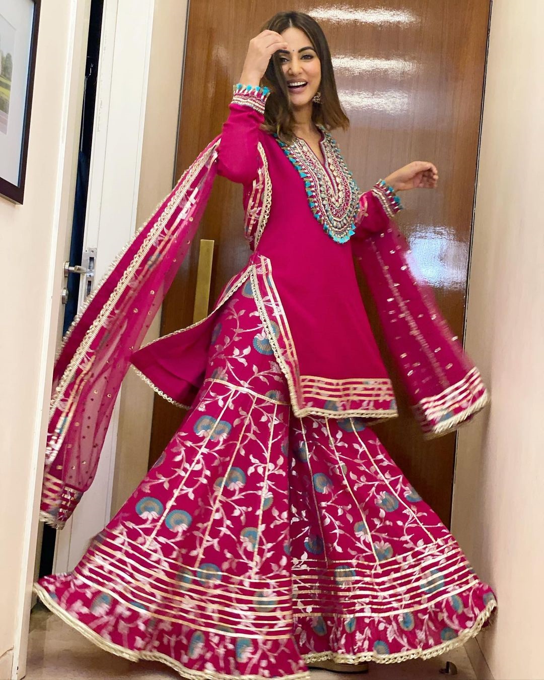Hina Khan's Pink Modern Floral Sharara Suit Is An Ethnic Inspiration For Every Girl 5