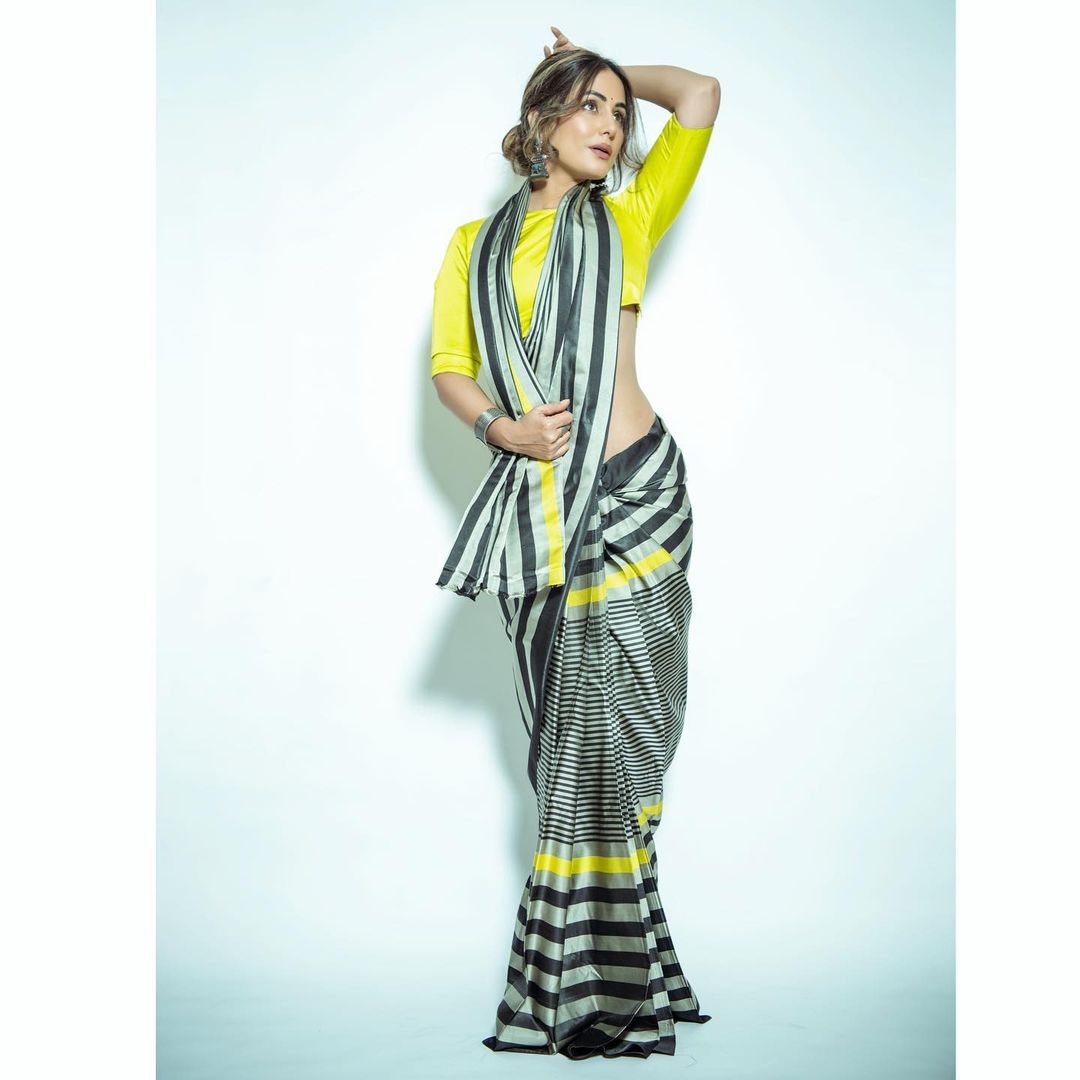 Saree Lovers! Hina Khan, Shivangi Joshi, Shrenu Parikh's Awesome Saree Blouse Designs 1