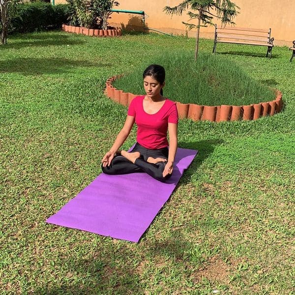 See Pics! Erica Fernandes, Shivangi Joshi, Surbhi Chandna Doing Yoga Pics Go Viral 2
