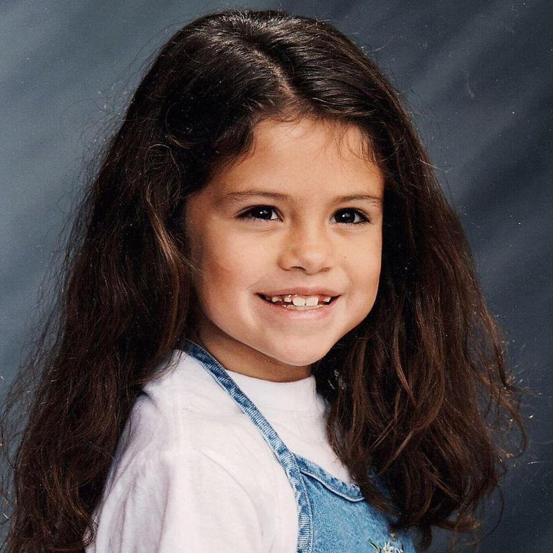 Selena Gomez Is Looking Oh-So-Hawt In These Throwback Photos - 1