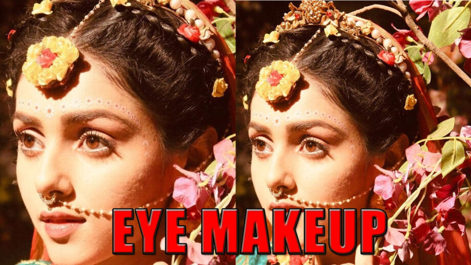 Take Cues Of Eye Makeup From Television Queen Mallika Singh