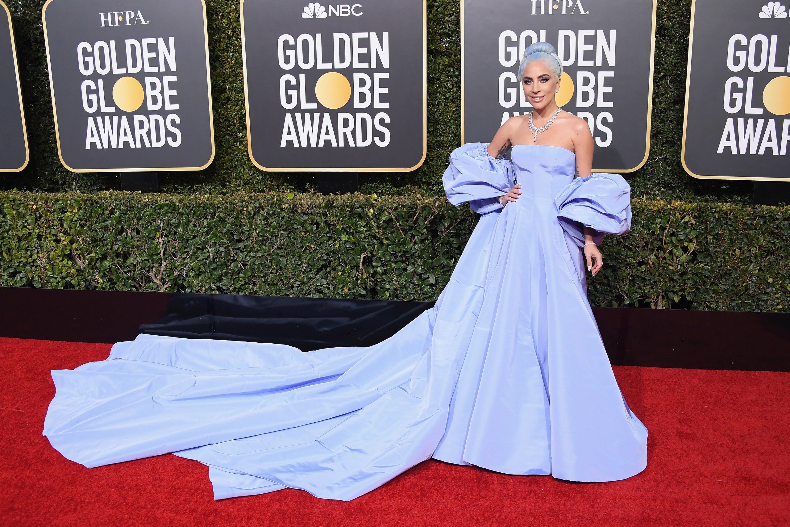 Taylor Swift, Katy Perry, Lady Gaga: Best Red Carpet Moments