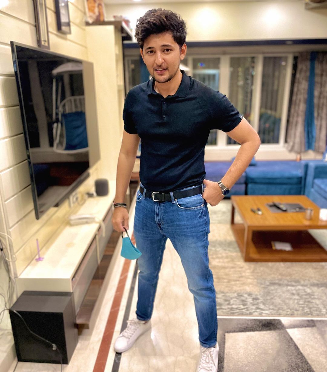 These Fashion Lessons You Should Learn From Darshan Raval 2