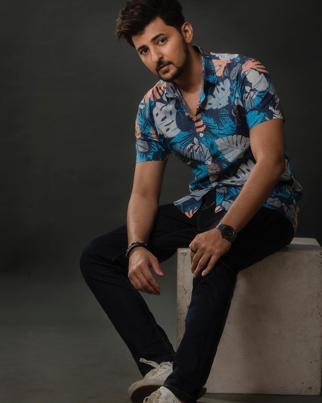 These Fashion Lessons You Should Learn From Darshan Raval 3