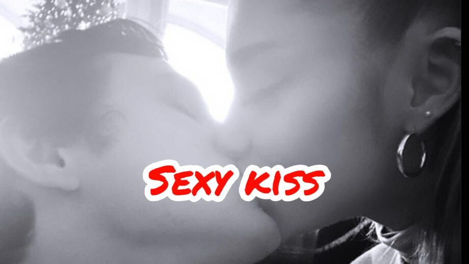 Ariana Grande kisses and breaks the internet