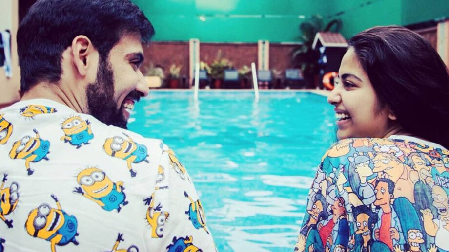 Balika Vadhu's Avika Gor gets romantic by the pool with her 'minion' Milind Chandwani, Riddhima Pandit loves it