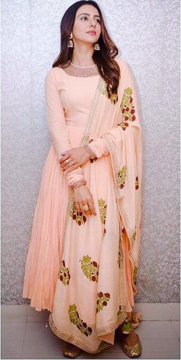 Dia Mirza, Rakul Preet Singh Or Aishwarya Rai: Who Has The Hottest Looks In Salwar Suit? - 2