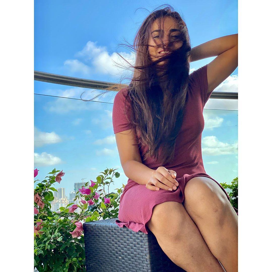 Erica Fernandes To Hina Khan: TV stars with the best balcony views; See more pics here 2