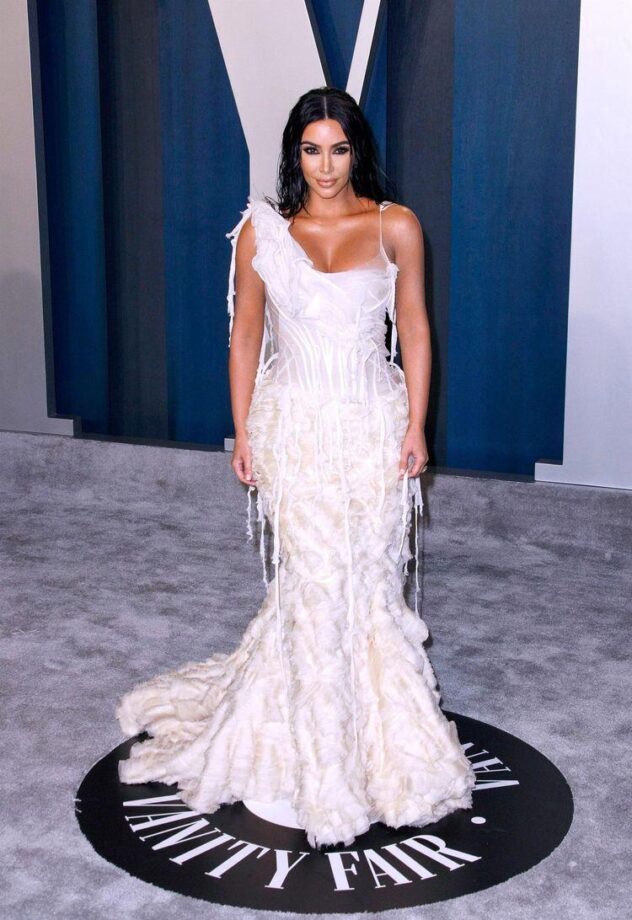 Kim Kardashian Or Alexandra Daddario: Who Flaunts Better In Netted Ruffle Gown? - 0