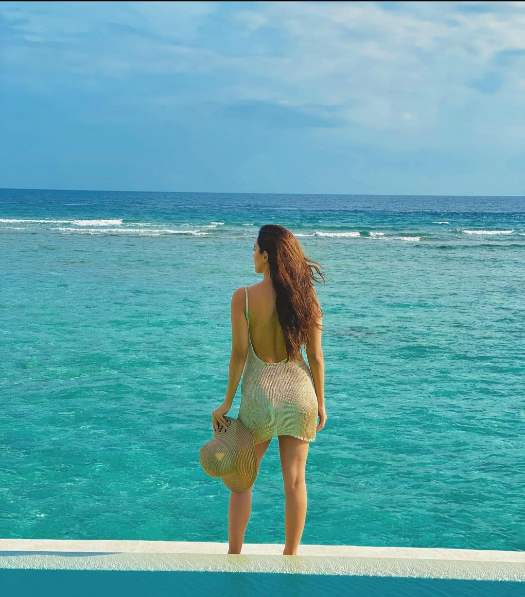 Maldives Vacation: Sidharth Malhotra and Kiara Advani share private holiday photos, fans go crazy