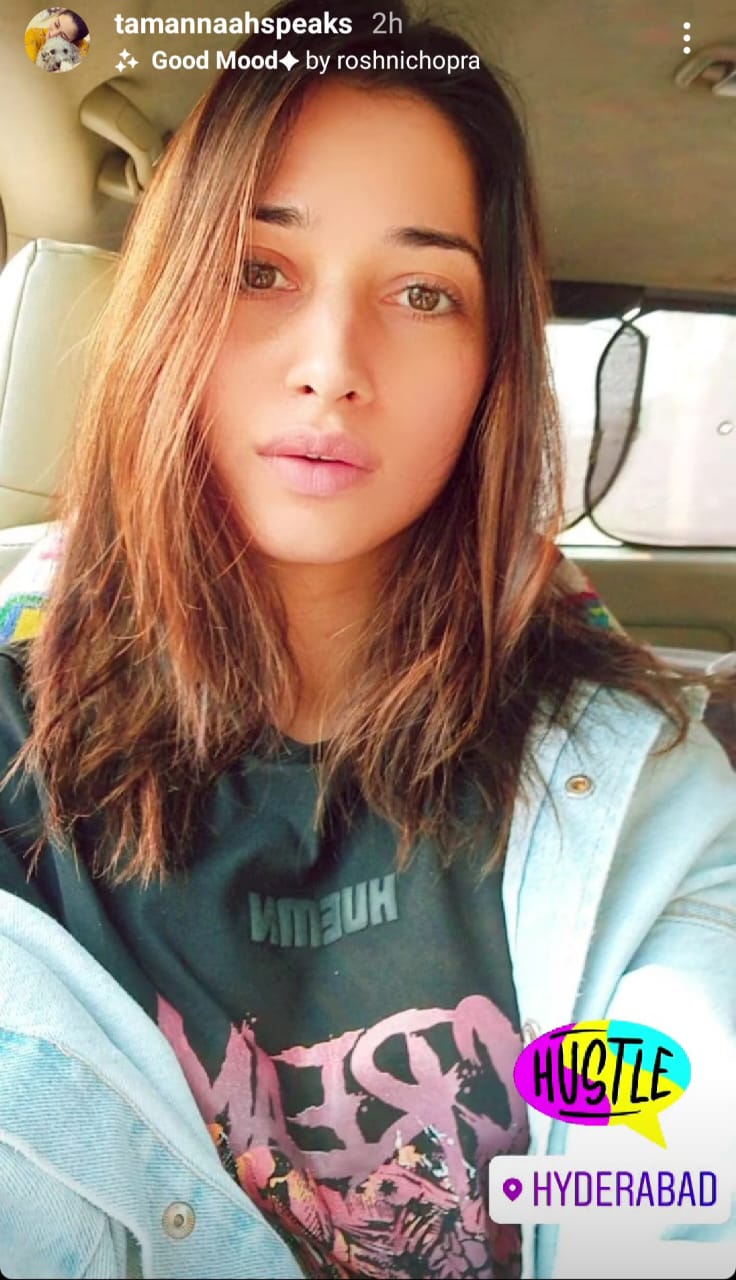 Morning Fun Drive: Tamannaah Bhatia posts a super hot selfie from her car, where is she heading? 1