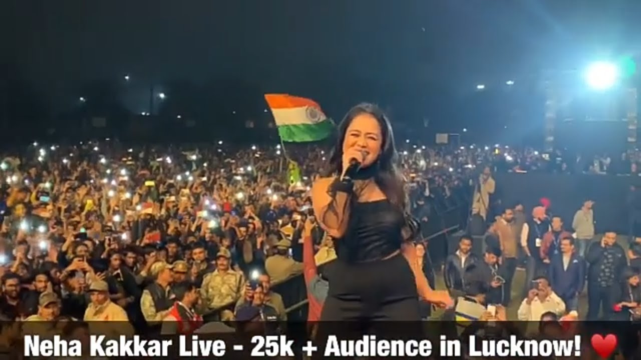 Neha Kakkar Best Crowd Moments During Concerts 4
