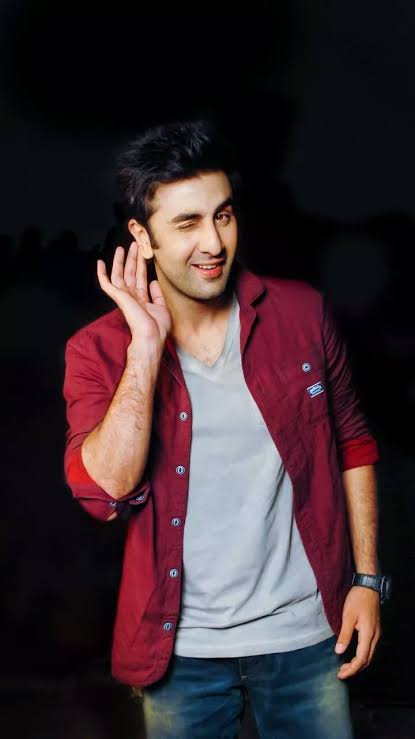 Ranbir Kapoor's cutest ONLINE photos that will make any girl fall in love with him 2