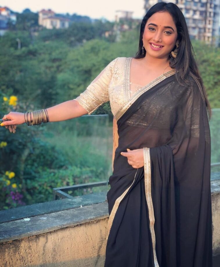 Rani Chatterjee Looks Drop-Dead Gorgeous In Sexy Sarees | IWMBuzz