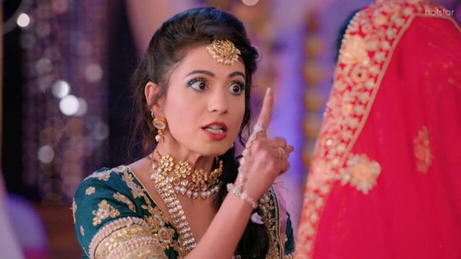 Saath Nibhaana Saathiya 2  Written Update S02 Ep 51 16th December 2020: Kanak slaps Gehna and throws her out of their house